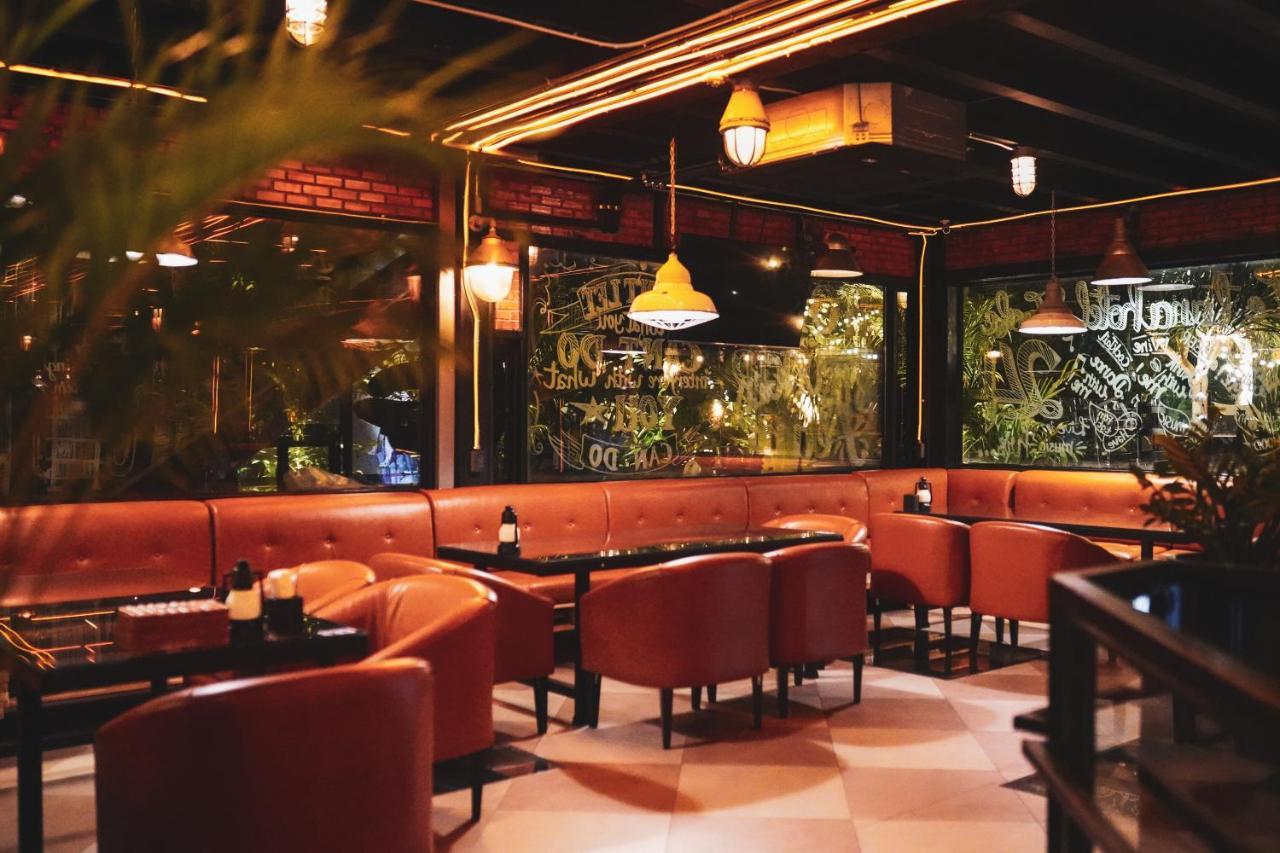 Letana Hotel Bang Phli Eksteriør billede