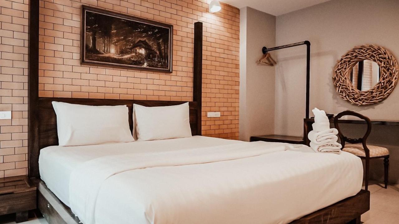 Letana Hotel Bang Phli Eksteriør billede